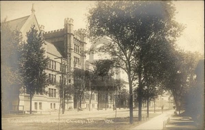RPPC Chicago, IL Englewood High School um 1910 Echtfoto Postkarte Illinois - Bild 1 von 5