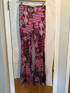 ShopMy Trend Damen Leggings lila Muster ausgestellt Größe M - Bild 1 von 3