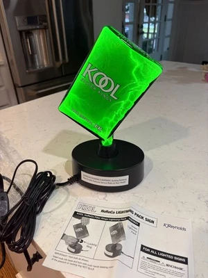 KOOL CAJA DE VIDRIO PARA CIGARRILLOS TABACO ELÉCTRICO PLASMA ILUMINADO LETRERO LÁMPARA PANTALLA Foto 1 de 3