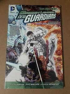 Green Lantern: New Guardians Volume 4 - Gods and Monsters, New 52, OOP, TPB - Foto 1 di 3