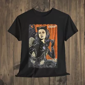 Catwoman (1966) Vintage Retro Shirt, Classic Movie Geek Unisex T-Shirt,Gift Idea - Picture 1 of 61
