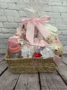 Custom gift basket For Any Occasion Baby Shower, Bridal, Birthday, Wedding - Picture 1 of 3