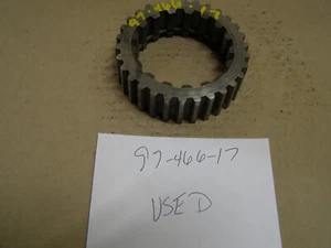 97-466-17 Used Spicer Transmission Main Shaft Gear Hub fits PS150-16 Antique - Picture 1 of 5