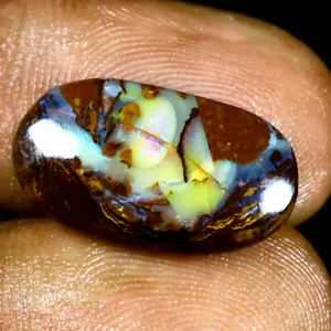 7.74 ct Resplendent Fancy (19 x 11 mm) Multi Australian Koroit Boulder Opal - Picture 1 of 1
