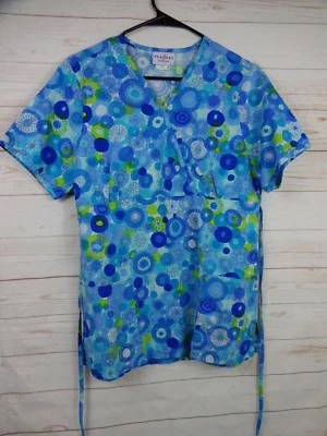 Blusa Médica Peaches Uniforms Cuello en V con Corbata Trasera Talla XS 100 % Algodón 2 Bolsillos Delanteros Foto 1 de 4