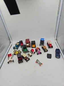 Konvolut 16 PKW/Traktor/LKW - Bild 1 von 9