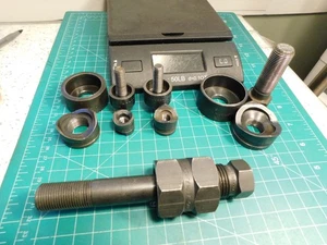 13pc Greenlee Tools knockout punch Mixed Size Lot w/Draw Bolts 4188,6992,4011 - Picture 1 of 14