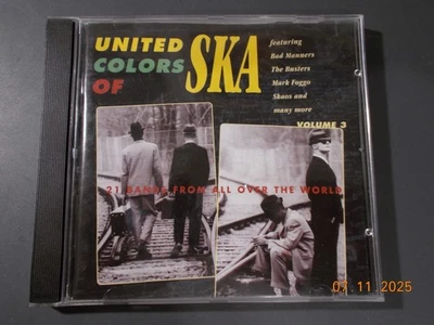 United Colors of SKA Vol.3 - 21 Bands from all over the World (2000) - Bild 1 von 4