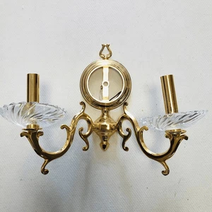Applique da parete vintage elegante in ottone massiccio con rosone in cristallo - Foto 1 di 8