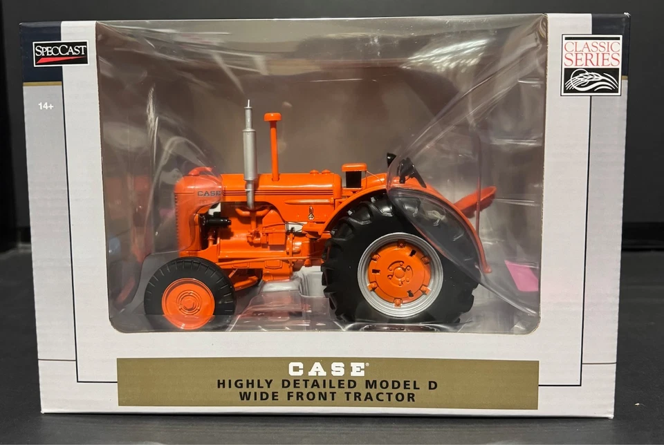 SpecCast Collectables Case Highly Detailed Model D Wide Front Tractor - Image 1 of 4