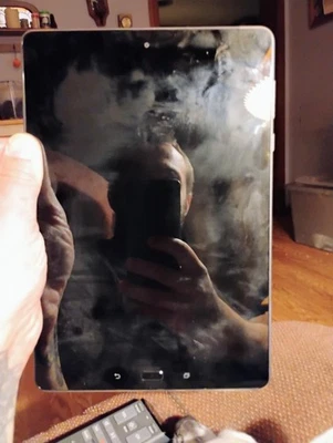 ASUS ZenPad P00I 32GB Android WI-FI (Verizon) - Tablet - Image 1 of 3