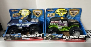 LOT OF 2 2008 09  HOT WHEELS MEGA SOUND OFF MONSTER JAM BLUE THUNDER  GRAVE 1:24 - Picture 1 of 16