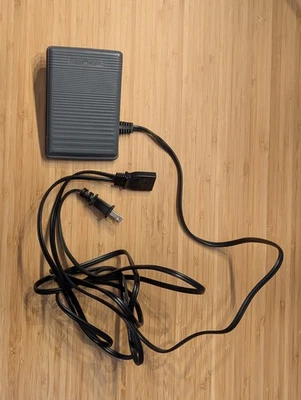 FDM FC-1902A Sewing Machine Foot Pedal Speed Control Controller 3-Pin Plug  - Image 1 of 3