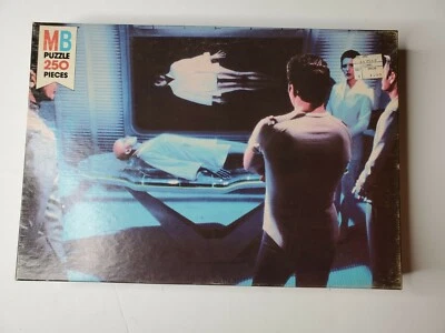 Rompecabezas de la película Star Trek. MB 1979. TODAVÍA PRECINTADO. Foto 1 de 4
