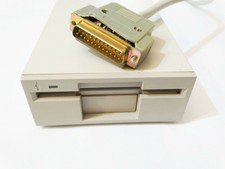 Externes 3.5" Diskettenlaufwerk Commodore??? Amiga??? Teac fd-35 23 Pin Anschluss