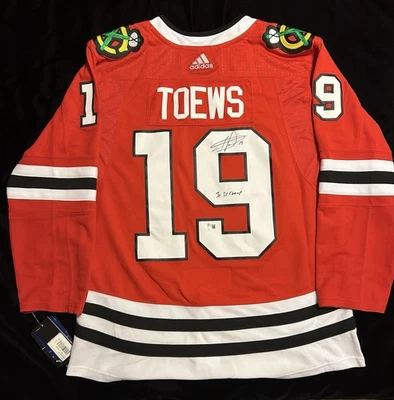 CAMISETA AUTÉNTICA ADIDAS CON INSCRIPCIÓN AUTOGRAFIADA 3X SC CHAMP JONATHAN TOEWS Foto 1 de 4
