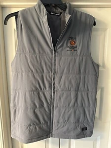 NWT Men's Travis Mathew Vest with Tito’s Logo. Size Small - Picture 1 of 1
