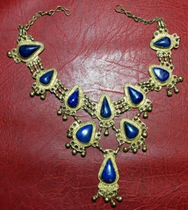 Collana Vintage Berbera Fatta A Mano In Argento Ricoperto D'Oro Con Lapis Lazuli - Foto 1 di 4