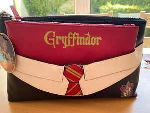 HARRY POTTER DOPPEL SCHMINKTASCHE..BRANDNEU..GRYFFINDOR DESIGN.. - Bild 1 von 5