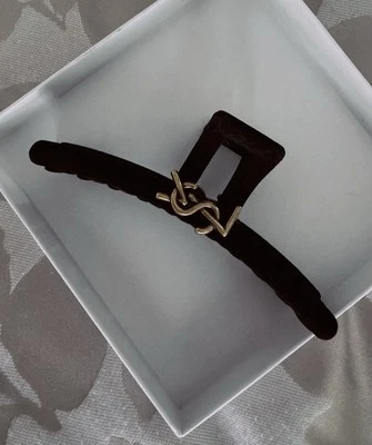 ySL Yves Saint Laurent Velvet Hair Clip - Image 1 of 4