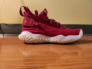 Nike Air Jordan Proto React Mens Size 7.5 Red Athletic Shoes Sneakers BV1654-601 - Picture 1 of 12
