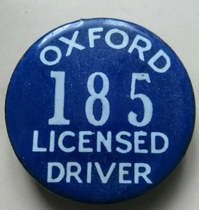 OXFORD LICENSED DRIVER 185 BUS TRAMWAYS RAILWAY ENAMEL LICENCE BADGE - Picture 1 of 5