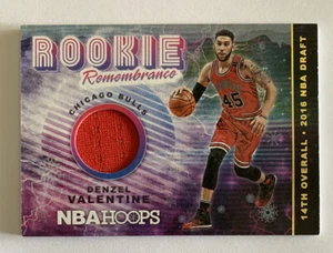 2018-19 NBA HOOPS DENZEL VALENTINE ROOKIE REMBRANCE JERSEY BULLS #RR-DV - Bild 1 von 2