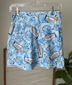 Falda corta de golf Loudmouth para damas talla XS Martini oliva coctelera mini - Imagen 1 de 4