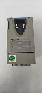Telemecanique altivar71 ATV71H075M3Z convertitore di frequenza 200-240V - Foto 1 di 7