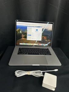 Apple MacBook Pro 2018 15,4" Intel Core i7 2,6 GHz 32 GB RAM 512 GB SSD A1990 - Foto 1 di 5