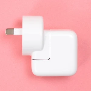 Genuine Apple 5W USB Power Adapter AU Charger iPhone 7 4 3GS 5S SE 5C 6 6S A1402 - Picture 1 of 4