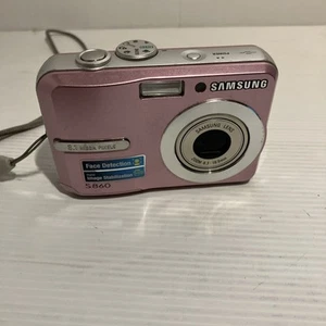 Samsung S860 8.1 MP Digital Camera Pink PARTS ONLY - Picture 1 of 4