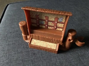 Fisher Price Little People Fence Piece Replacement Brown Mice Hay Barn - Picture 1 of 6