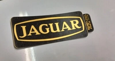 Original OEM Nuevo JAGUAR DAIMLER Insignia Calcomanía c35732 dc78t mb Mcgavigans Pegatina  - Imagen 1 de 2