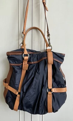 COLE HAAN Bolso Cartera Correas de Cuero Azul Nylon Resistente al Agua EXCELENTE NUEVO SIN ETIQUETAS Foto 1 de 4