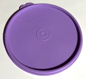Tupperware Round Bowl Replacement  Lid 6793A-4 Lavender Purple - Picture 1 of 6