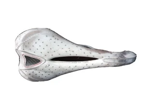 Selle Italia Saddle Gel Flow Carbon Fibre Road Bike Seat - Picture 1 of 8