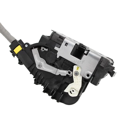 0997202300 OEM Door Lock Actuator Mercedes-Benz for C-E-S-Class W205 C300 C400 - Image 1 of 3