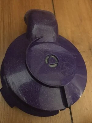 Genuine Dyson DC07 Vacuum Cleaner Pre Motor Filter Housing Side Cover Glittery - Image 1 of 3