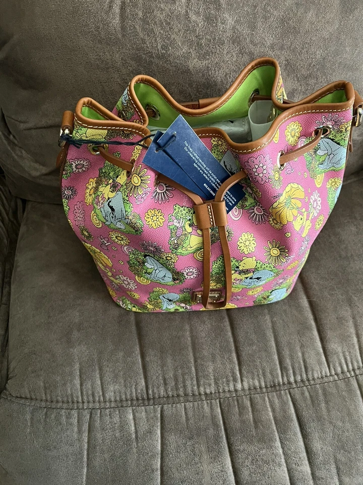Bolso Cubo Disney Dooney And Bourke Winnie The Pooh ¡Nuevo Con Etiquetas! Foto 1 de 3