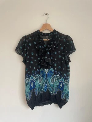 Evie Black Sleeveless Ruffle Blouse With Peacock Pattern UK 10 — 第 1/4 张图片