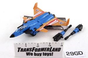 Dirge 100% Complete Deluxe Generations Transformers - Picture 1 of 3