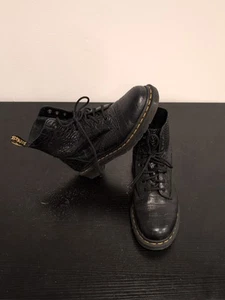 Dr Marten Women's Church Croc Boots Size 8 Black $170 MSRP - Picture 1 of 7