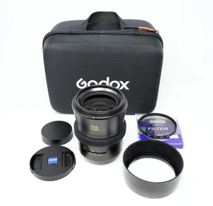 Zeiss Otus APO Distagon ZE 55mm F/1.4 Objektiv mit Canon EF Mount mit Tasche, Filter - Bild 1 von 8