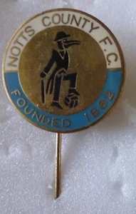 NOTTS COUNTY FOOTBALL Enamel Pin Badge STICKPIN - Picture 1 of 2