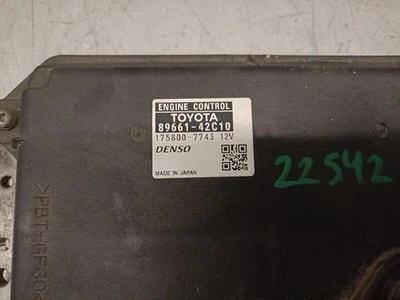 8966142C10 centralina motore per TOYOTA RAV 4 III ( A3 ) 2.2 D 4WD 2005 5473727 - Immagine 1 di 4