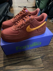 Nike Air Force 1 Low La Familia Redstone DV5153-600 Größe 8,5 Herren 10 Damen’s - Bild 1 von 9