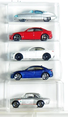 Matchbox & HW — «Alfa Romeo» — отдельно с небольшими чехлами из ПВХ и отдельным чехлом «Alfa Romeo». - Изображение 1 из 4