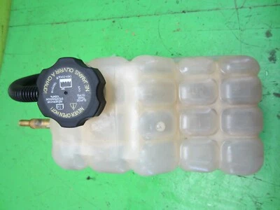03 04 05 06 07 08 09 Depósito de botella de desbordamiento de refrigerante Hummer H2 OEM 6.0 6.2 Foto 1 de 4