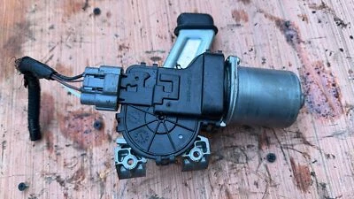 RENAULT TRAFIC 2014-2024 1997 WIPER MOTOR (FRONT) - Image 1 of 4